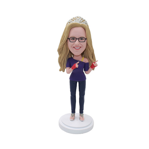 Custom Female Bobblehead Fashion Lady with Crown