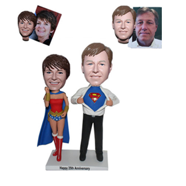 Couple Bobbleheads Superhero Couple