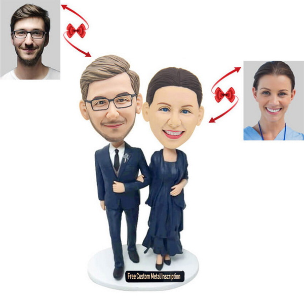 Middle East Couple Bobblehead Makers