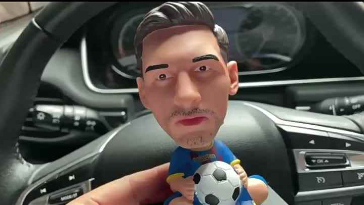 How To Stick A Bobblehead On Car Dash