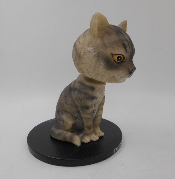Handmade Cat Bobbleheads Poland
